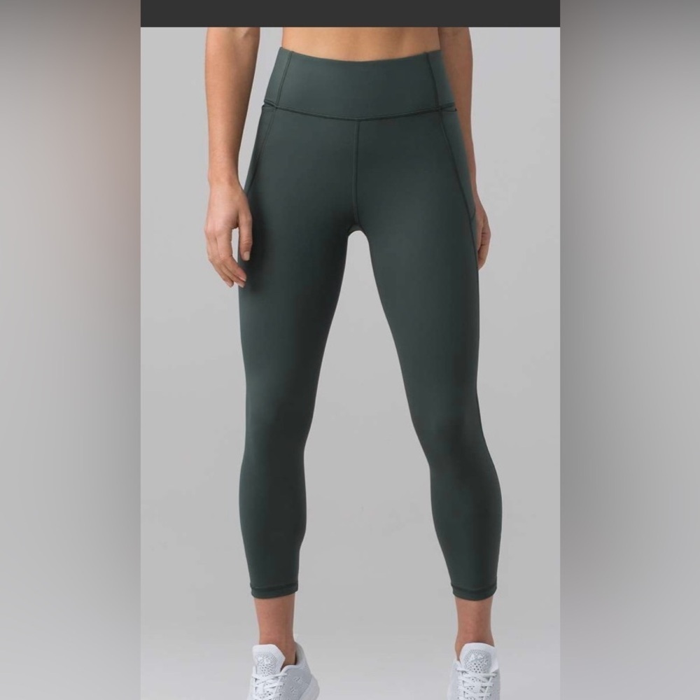 Lululemon Final Lap Crop Athletic Leggings Size 4